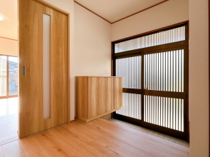 宮崎不動産情報 宮崎 建物 住宅 tate69 宮崎市東大宮1丁目人気の平屋11611 玄関ホール写真 不動産こゆプランニング売り家