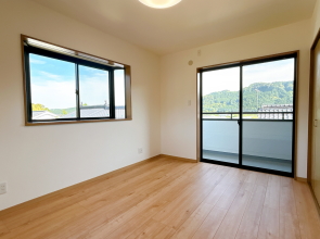 宮崎不動産情報 宮崎 建物 住宅tate19 東諸県郡綾町大字南俣 中古不動産11658 2階洋間写真 売り家 敷地広々売り住宅こゆプランニング