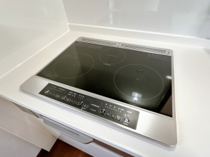 【宮崎市学園木花台南1丁目専門業者のリニュアル人気の3階建て売り家】 宮崎不動産情報 宮崎 中古 建物 住宅 tate24 不動産情報売り家11689 IH写真 こゆプランニング不動産