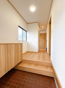 �{��s���Y��� �{�� ���� �Z�� �}���V���� ���ÏZ�� �V�z ���������P�R �{��s�厚�ԍ] �Q�K���� �S�c�j ����ƂP�P�U�X�T ���փz�[���ʐ^�V�@���Ǝ҂������ς̏Z��ł��B