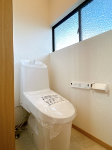 �{��s���Y��� �{�� ���� �Z�� �}���V���� ���ÏZ�� �V�z ���������P�R �{��s�厚�ԍ] �Q�K���� �S�c�j ����ƂP�P�U�X�T �g�C���E�H�V�����b�g�ʐ^�V�@���Ǝ҂������ς̏Z��ł��B