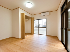 �{��s���Y��� �{�� ���� �Z�� �}���V���� ���ÏZ�� �V�z ���������P�R �{��s�厚�ԍ] �Q�K���� �S�c�j ����ƂP�P�U�X�T �P�K�m�Ԏʐ^�V�@���Ǝ҂������ς̏Z��ł��B