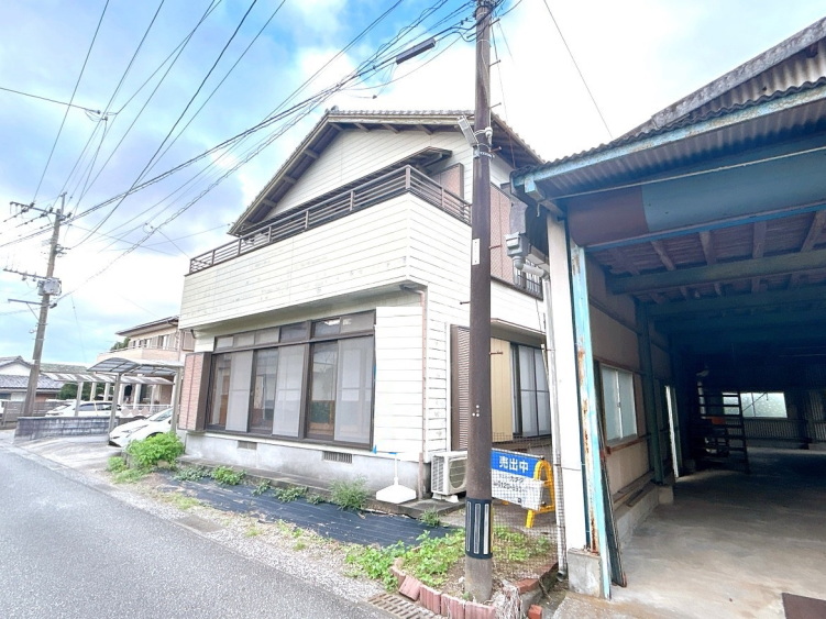 【宮崎市田野町4LDKの売り家中古戸建】 宮崎県不動産情報|宮崎県|建物|住宅|中古|マンション|tate29|11732 外観写真 |売り住宅|土地広々住宅|駐車場5台|こゆプランニング