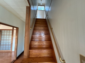 宮崎不動産情報 宮崎 建物 住宅 工場 倉庫 事務所 tate5 日南市大字北権現町郷之原の売り住宅 不動産11765 階段写真 人気の2階屋です。 こゆプランニングに連絡を