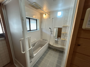 宮崎不動産情報 宮崎 建物 住宅 工場 倉庫 事務所 tate5 日南市大字北権現町郷之原の売り住宅 不動産11765 ユニットバス写真 現 人気の2階屋です。 こゆプランニングに連絡を