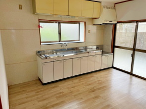 {sY {  Z }V OT {syc TUXV@Lb`ʐ^@sY@Z@vjOsY