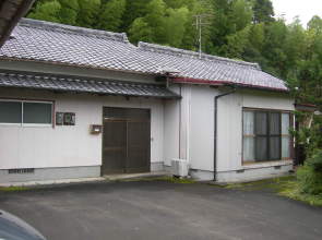国富町大字八代北俣 5680 南側正面写真 田舎住宅で農家使用の畑もある売り物件こゆプランニング